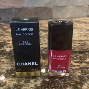CHANEL Polish